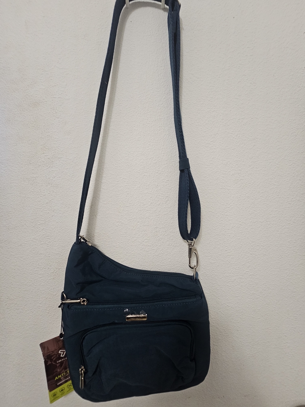Travelon Essentials 5 point Anti-Theft North Peacock NWT